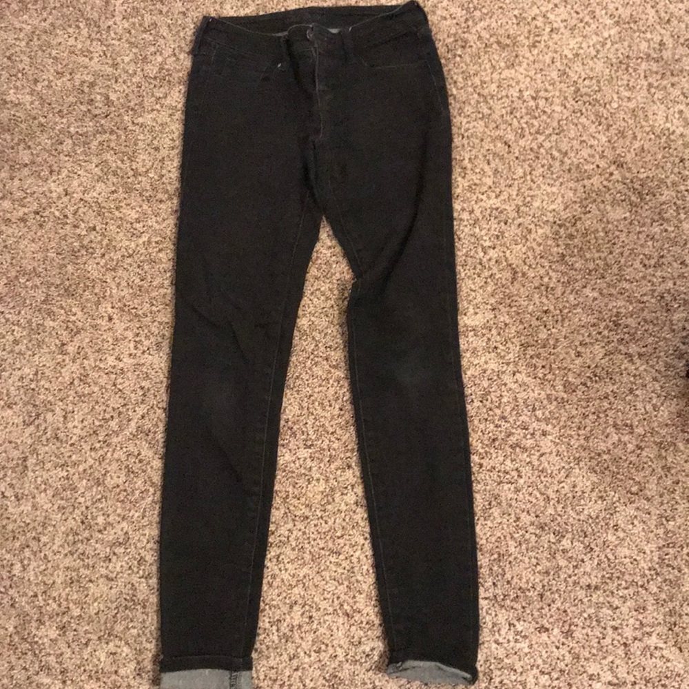 Black skinny jean